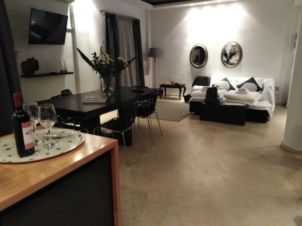 סלוניקי Karolou Dil Central Luxury And Business Appartment מראה חיצוני תמונה